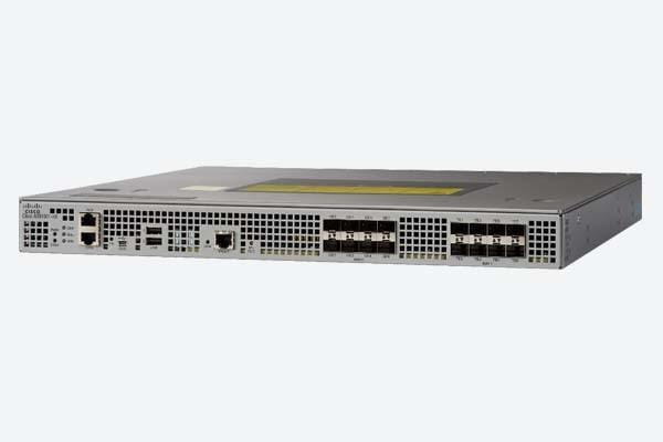 Cisco DS-C9148T-24PETK9